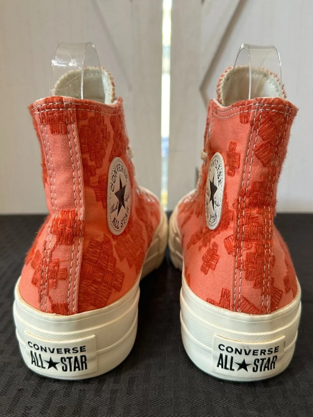 Chuck Taylor All Star Lift Platform Tonal Embroidery Women’s 6.5 - Picture 6 of 14